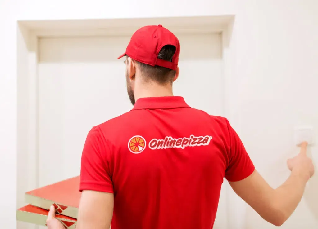 mockup online pizza 04